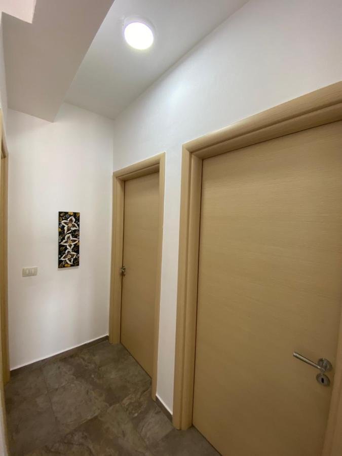 Sunny Bay Apartments Sarandë Exteriör bild